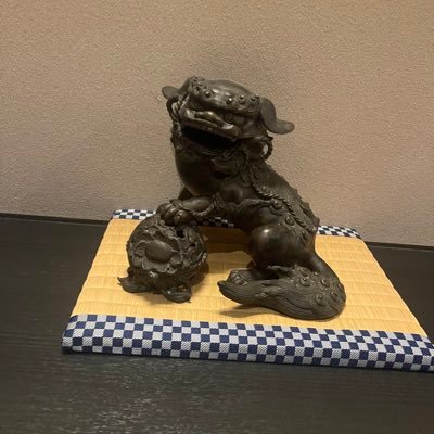 関東。ジャズギターとフルート、医師。麻酔。医クラ観測。 Tokyo, Japan. Jazz guitar. Jazz flute。音楽に対するつぶやきは完全に私見(妄想)です。一般論ではない点で有意義かと思います。物事の正確性は追求しません。
