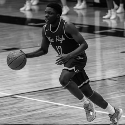 Philippians 4:6✝️|ICWest’27🟢||⛹️🏃🏿||court 45🏀||ATHLETE 6,1 Gaurd||Email:makendaje@gmail.com||Cell: 319-400-8247