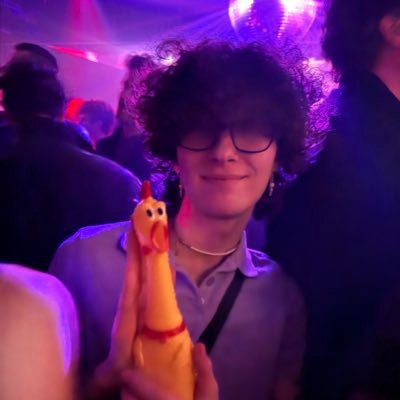 Brains of the duo: @Gen_R6 🏳️🌈 they/them Math Master 24. Marlins fan. Minors go away