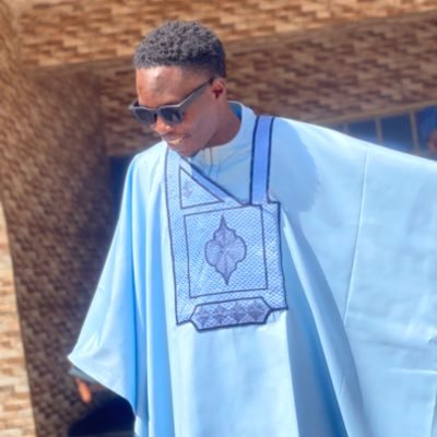 RexxRich's profile picture. Don't Give A FUCK! 💪 ARSENAL⚽🥇 🧑‍🎓& Pro Dj🎧An acrophobic|Unilorinproduct🧑‍🎓|