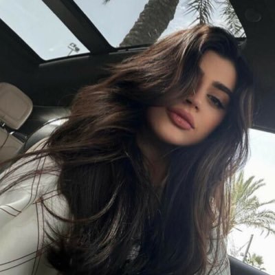 totamansour_'s profile picture. ابنة اعظم رجل رحل عن الدنيااللهم ارحم والدي بقدر شوقي له😔💔 )(الحاظر الغايب!!؟.. الدرعيه ي عين ابوي ⚡️)..