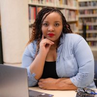 WriteHER (@bellaemelda) 's Twitter Profile