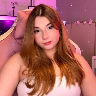Leticia1274166's profile picture. Programação, Tecnologia e Games 💜
Desenvolvedora Front-end 🇺🇸
💌 contato@leehxd.com.br