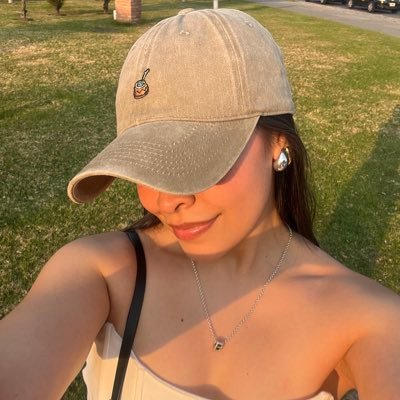 dany_conde01's profile picture. Let’s have another toast for the girl almighty