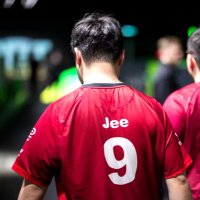 Jeecs (@jee1221xd) 's Twitter Profile
