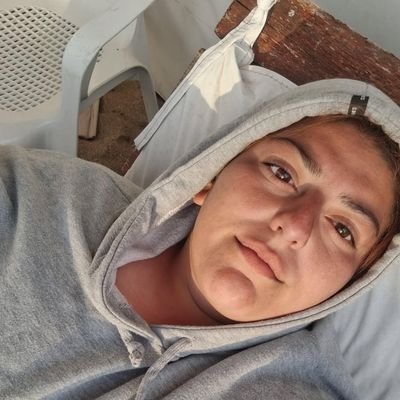 Fanática de River Plate
En el intento de ser Kinesiologa