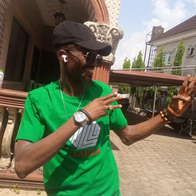 Atobaba_Sho's profile picture. Grassroot n young politician ,mobiliser,full of ideology n philosophy, parliament speaker... Nigeria will be great again if the youths get involved