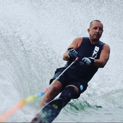 victorciurletti's profile picture. 