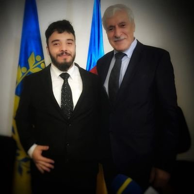 YugurtenYugarit's profile picture. 