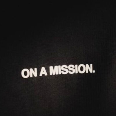 vishthewriter46's profile picture. Direct-response copywriter.