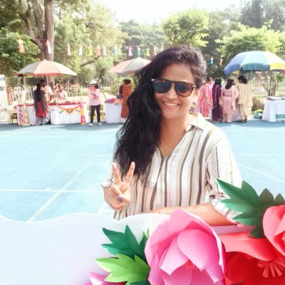 veenajavalagi's profile picture. 🚀 Digital Marketing & Social Media Strategist | 📚 Content Writer & SEO Expert | 🎓 Educator | 📌 Helping businesses grow online | 💡 Passionate about teaching