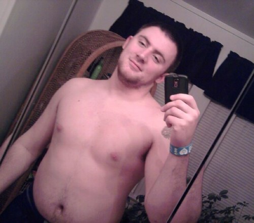 ChicagoBears9's profile picture. #Teamchicagobears #Teamfuckshitup #teamceltics #Fuckedup #SorryForPartyRocking #Teamcutler #Teamboondocks