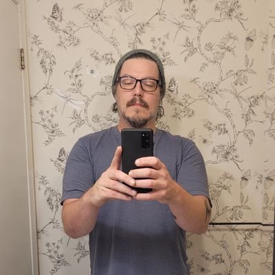 Father, Architect, 6th favourite Canadian.
ig: jawesomebergart
teepublic: jawesomeberg
etsy: Enigmaboardshop