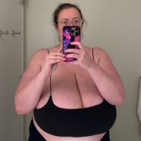 JudyJugs Huge TITTY Milf 🦖🥛 (@jugosaurusx) 's Twitter Profile