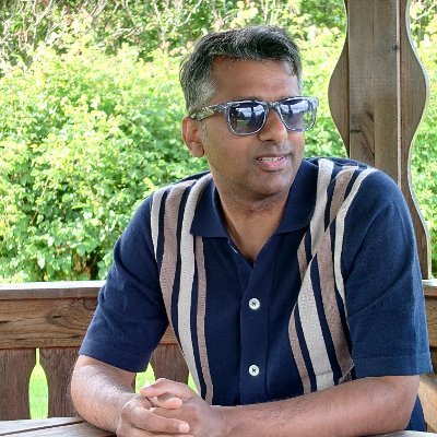 sambommakanti's profile picture. Proud Tesla owner 🤩 
https://t.co/cf3aFcF8N3

Renewable energy 🌊🍃☀️
Electrification 🔋⚡
Drones 🛩️
Wide unknown 🌌🚀🛸🛰️

Investor: $TSLA | B | AI