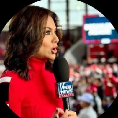 Senior national correspondent covering Congress and campaigns @FoxNews, politics nerd, Hoosier at heart.