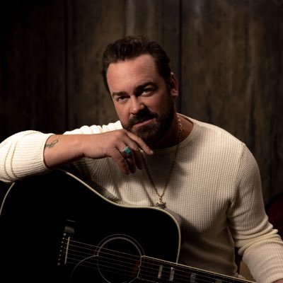 Lee Brice Profile