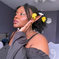 Pink 🌷 (@apinkumbrella) 's Twitter Profile