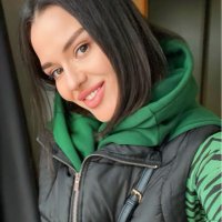 Yasmina Kibbe (@yasninaak) Twitter profile photo