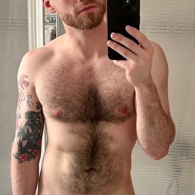 🔞 NSFW ♈️ Big Dick, Bigger Ass 😈 American 🇺🇸 Spanish 🇪🇸 Vers & Hairy Amateur 🔥 My page has it all 🐷 DM for Collabs https://t.co/X86prTDqA6