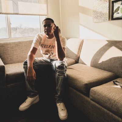 26 - Content Creator 🎥 - IG @FoDoeMarco - BU @AnglesPOV 👀 MKE Born & Raised - DTX 🛩️ MKE 🛩️ DMV