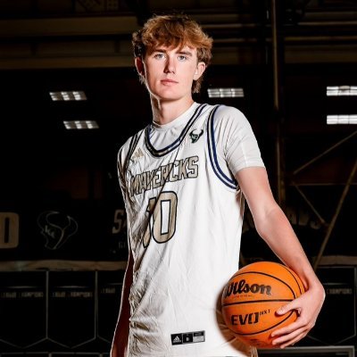 BradyBerlucchi's profile picture. '27 | 6'5" SF, G | Gamepoint 16u, Adidas 3SSB | La Costa Canyon High School
Sophomore Season Highlights: https://t.co/0dKnCoGyiL