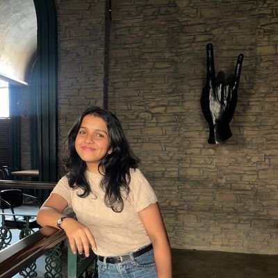nisshthap's profile picture. 👷‍♀️