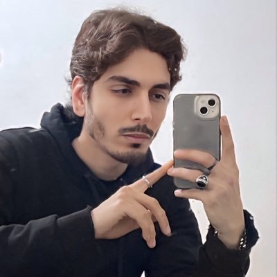 mehrdad_fakhrr's profile picture. 🌴