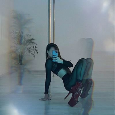 Passionate about pole dance, my pasion, my art, my way of Life 💃🏻💪🏻
