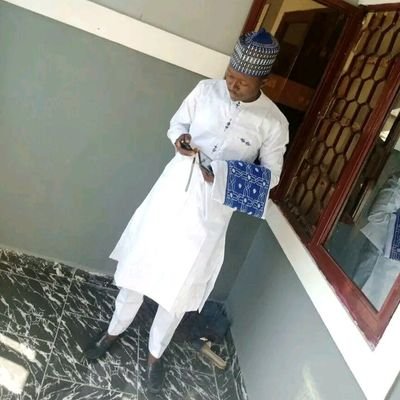 TinyangH27353's profile picture. 