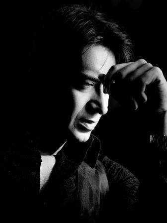 Devgnajay_FC's profile picture. This is ajay devgn fans club in twitter,who admair of ajay devgn can join,and it is also open to all friands.