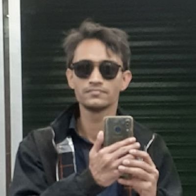 MazhiDesigner's profile picture. Why can't I fly? 😐