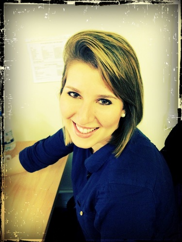 AndreaTopet's profile picture. Marketing Strategist | Venezuelan | Tech geek | Interested in health, fitness, wellbeing  & fashion | Love learning  something new every day!