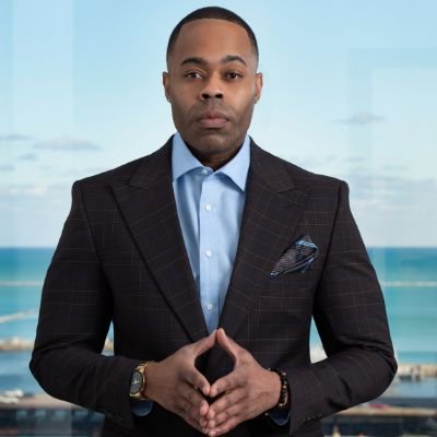 Mr. Flowers 🏆Award Winning PR Executive @🏅Radio Legend 🔥Lit DJ 🥂 Nightlife Aficionado 🐍 Rattler