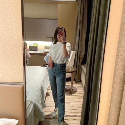 Alice852369's profile picture. 