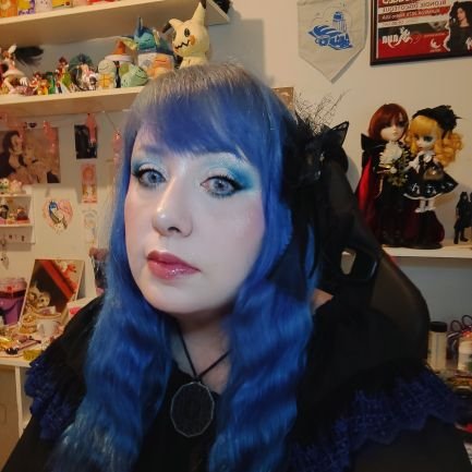 • Sad and Brazilian • 40y/o she/her ela/dela • PT-BR • 🔞minors dni! • Malice Mizer / BUCK-TICK / BL •