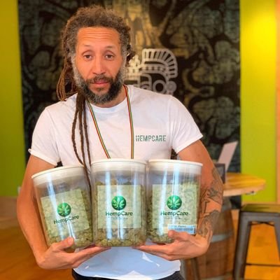 We have top quality THC/CBD, PSYCHEDELICS, VAPES, OIL available contact us for best quality services check out our website for more
