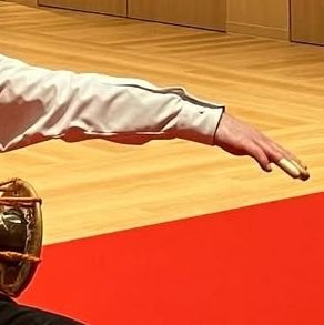 定年を目立たぬように高砂のまつのみ浜に寄せる年波/能楽(観世・金春/下宝/大蔵/一噌/観世/葛野/金春)/短歌/茶/カトリック