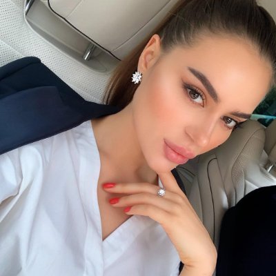 AdellAdelle13's profile picture. Business,America.