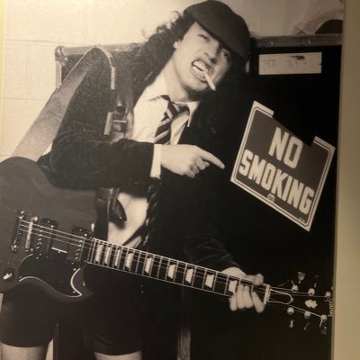 Sentraks's profile picture. 