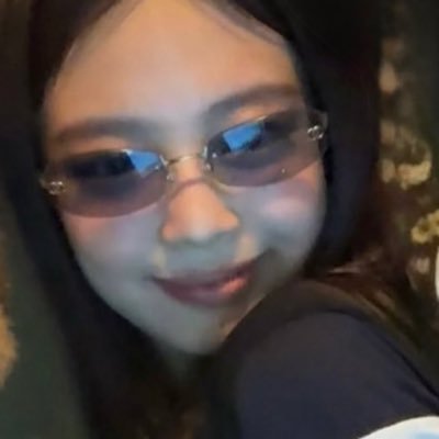 someday i will hug @jennierubyjane so tight that they will mend all the broken pieces in my heart.