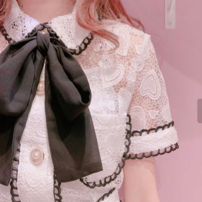 ブルベ極め計画🤍✧*。透明感に命かけてるコスメ垢🪞🪄︎︎¦美容業界歴9年¦色白肌向けのアイテムメインで紹介してます 🇰🇷渡韓ちまちま肌管理🇰🇷 PR可能💌