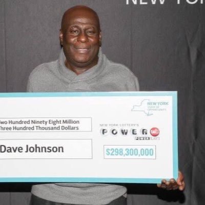 Thrilled to announce my $289.3m win powerball lottery I’m giving out $30k to my first 300 https://t.co/dkmqOEaXan message with “I WON” to receive the prize.🤝