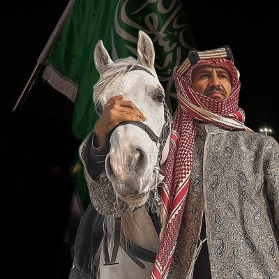 y_14w's profile picture. 💫 تَكَلَّم عَنِّي بِمَا شِئْت لَعَلَّك تُخَفَّف مِنْ ذُنُوبِي 💫