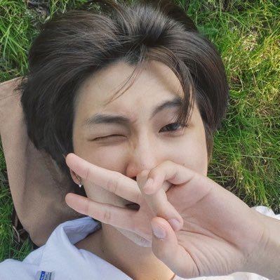 #joon: i live so i love, she/her