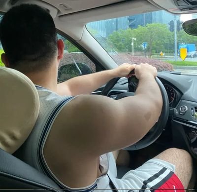 只看不发,哈尔滨男大,原4万粉账号 @dongbei10被封了,22/185/75/0.5偏一,🍆15cm/5cm,奶1️⃣,45码🦶🏻,出yw🧦🩲,喜欢被舔菊,喜欢外翻水b🍑/🌹/⛲️,喜欢无毛🍑,不喜亩胖老,有病的别来❌本人恐艾,别磨叽