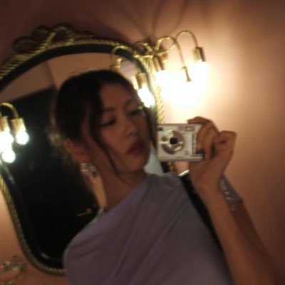 tiradks's profile picture. be kind ♡