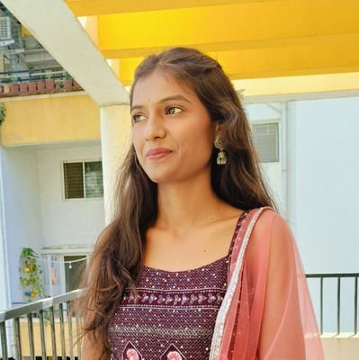 Kaam Dham Kuch Aata Nahi Bas Videos Banati hu... Cricket, RCB..♥️
https://t.co/lHg9o6HSqr