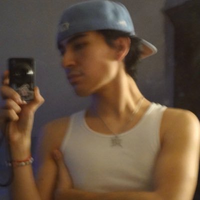 just another boy who loves gaming, music, and being naked