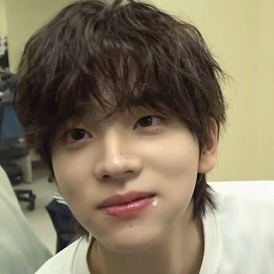 DanieYHBGreen's profile picture. Blockchain architect collecting rare cryptos